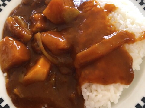 ニンニクたっぷりカレーライス